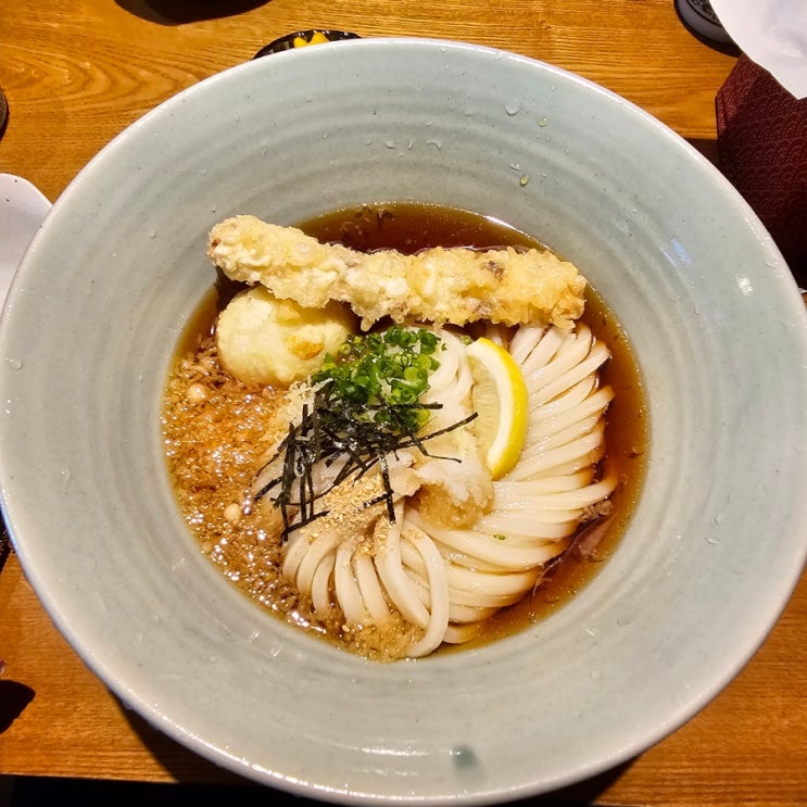  합정 우동카덴~ 역시 우동은 우동카덴에서 먹어야 해요.