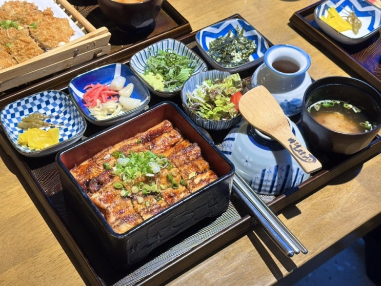  기장 일광 맛집 ‘바다앤장어’ 모임 회식하기 좋은 장어덮밥 오션뷰 식당 (+ 주차, 평일 저녁 후기)