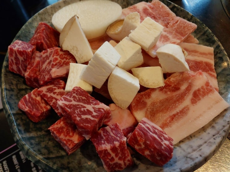  20240507 석계역 맛집 '김과장고깃집 석계점' / 냉삼과 소고기를 한 번에 즐길 수 있는 고기집 후기