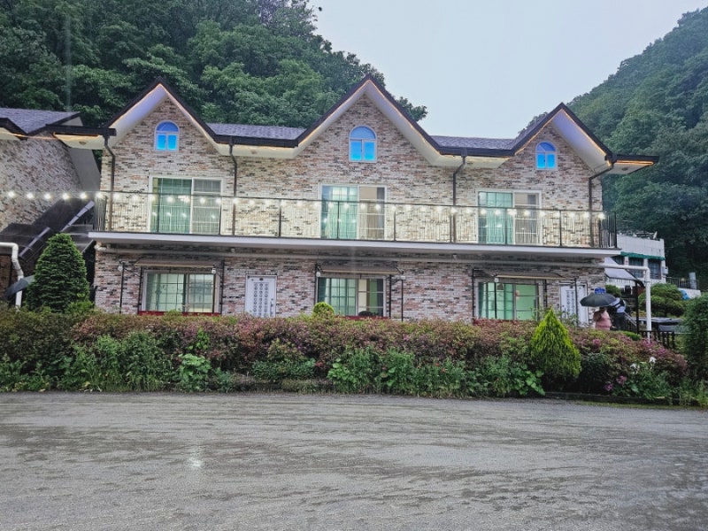 사진 2