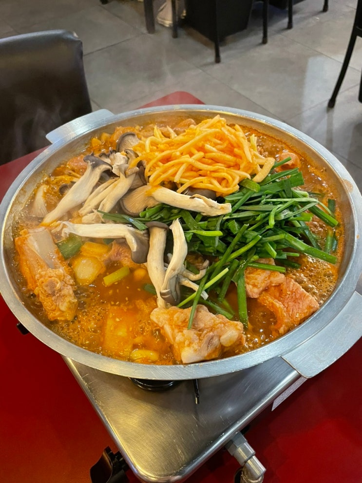  강남역 맛집 돼지 쫄갈비 팔백집 줄서는 식당 웨이팅