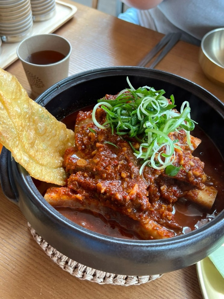  경주여행 황리단길맛집 경주왔으면 갈비 먹어줘야지!! 거송갈비찜 황남점
