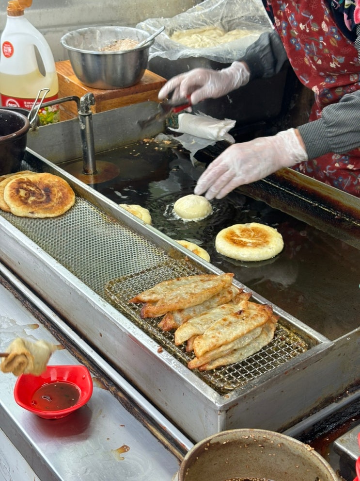  부산 온천장 맛집 저렴한 떡볶이와 호떡 맛집 천일녹즙 후기