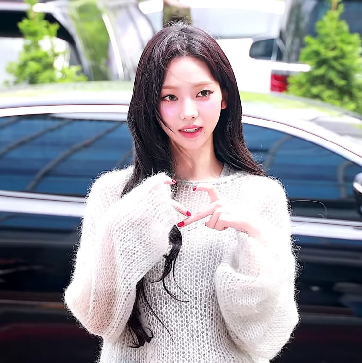 <b>싱크로유</b> AI vs 가수 노래 대결 유재석 예능 출연진 정보