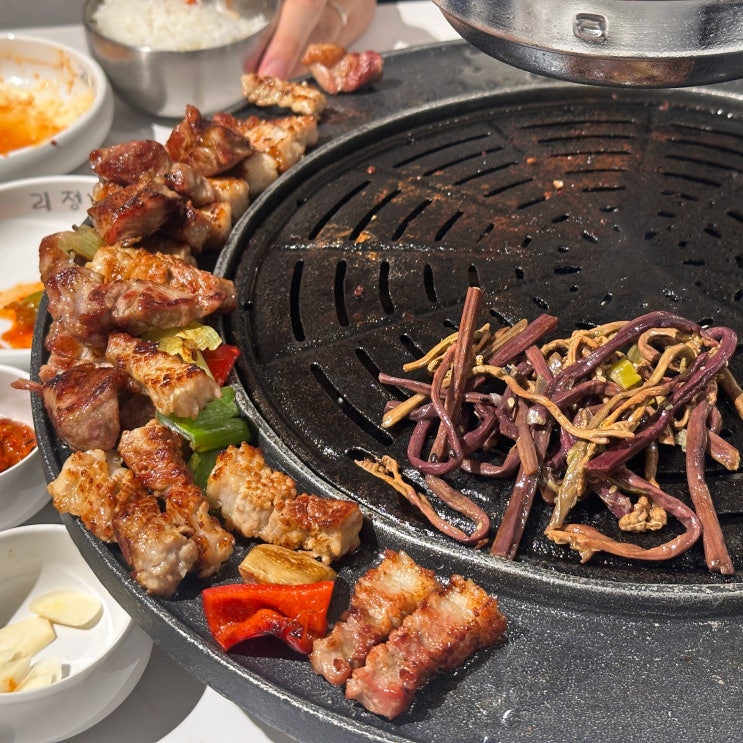  공덕역 삼겹살 맛집 술집 리정원 대흥직영점 꽃삼겹살 구이 대만족 후기