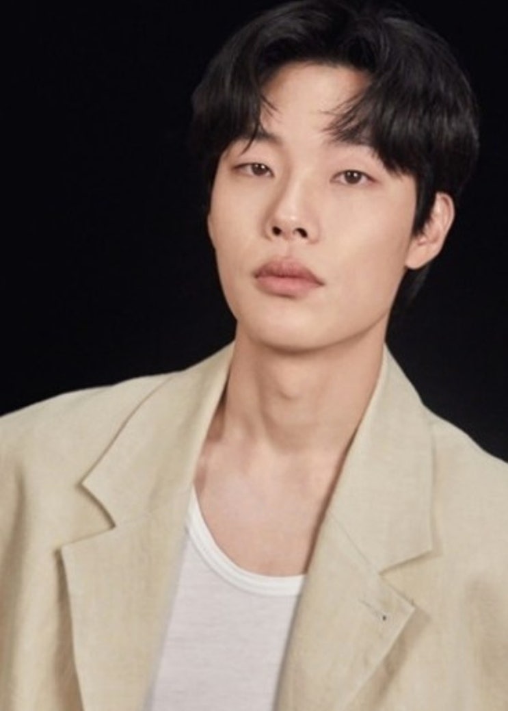 <b>류준열 환승연애</b>·<b>그린워싱</b>…각종 논란에 침묵 깨고 꺼낸 말