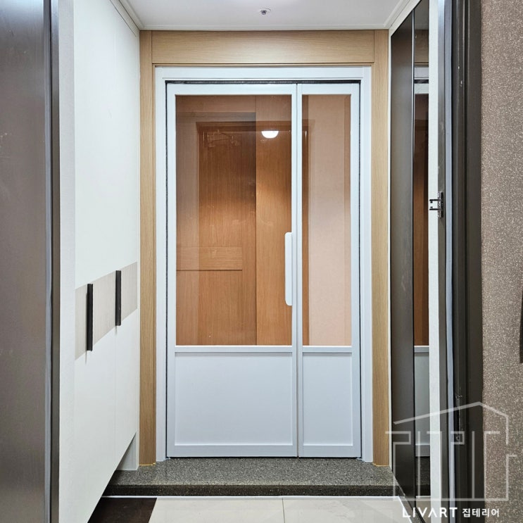  아산시 배방 한성필하우스 3차 32평형 105B 타입 확장형 중문 시공현장! 아파트 중문 추천은 디자인 리그리다! 아산 중문, 천안 중문, 대전 중문, 리바트 중문 추천드립니다!