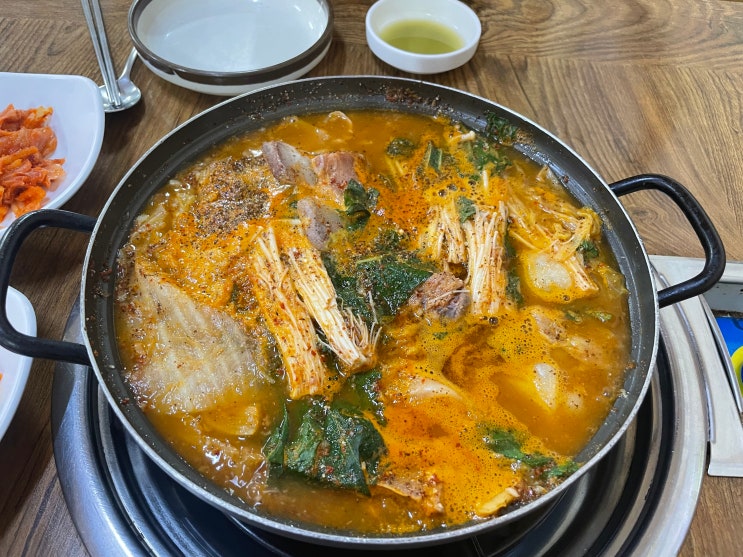  [제주맛집] 제주시 뼈다귀 해장국과 감자탕 맛집 이인자 뼈다귀 해장국