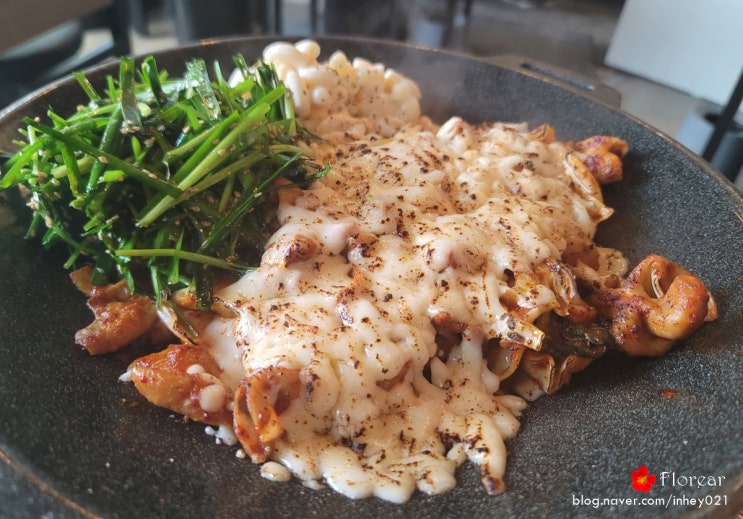 모란수진역 맛집 곱분이곱창 눈꽃치즈는 필수 모란수진역 맛집 곱분이곱창 눈꽃치즈는 필수