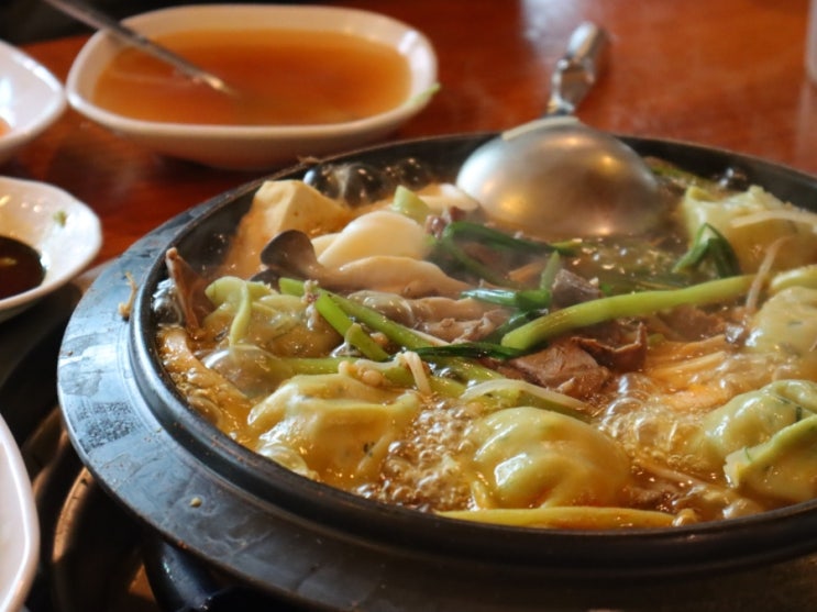  포천 광릉수목원 맛집 :: 동이손만두 (재방문기, 웨이팅, 주차)