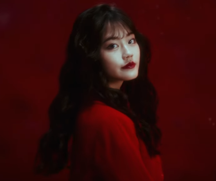  마성의여자 A 정식 뮤직비디오 출시_인터뷰요약[紫 今 - 魔性の女A MV]