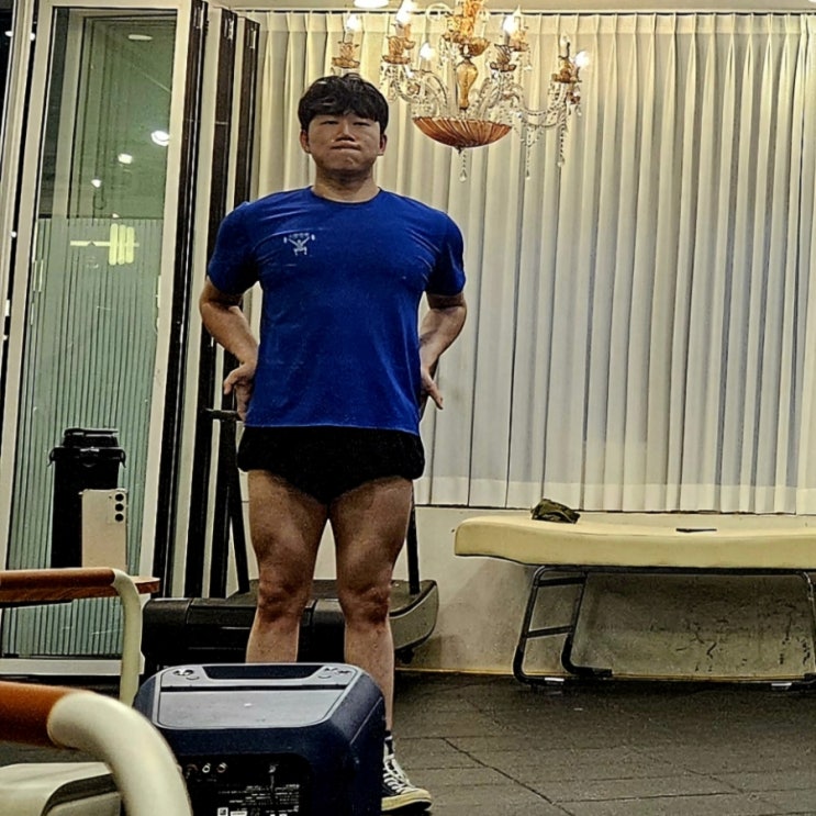 머슬핏 어깨운동 240510 코코넛 어깨 만들기 머슬핏 어깨운동 240510 코코넛 어깨 만들기