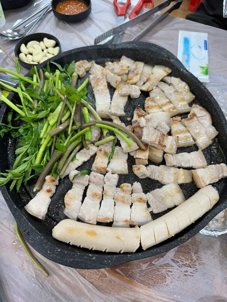  경주 맛집 윤가네미나리삼겹살 유기농 채소와 함께