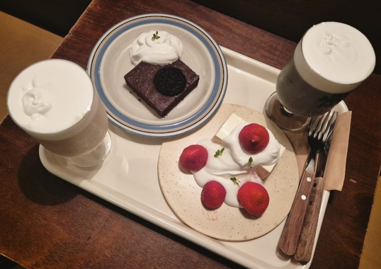  잠실 송리단길 카페 '오린지' 크림이 맛있는 디저트 맛집 내돈내산