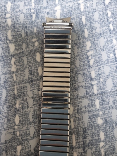 세척 후 깨끗해진 스트랩 1