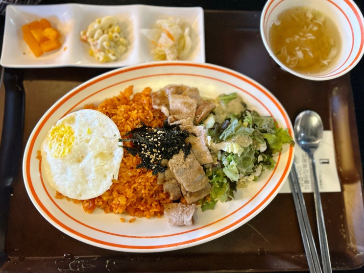  [서울 용산 맛집] 우미학 | 차돌깍두기볶음밥과 삼겹구이, 차돌된장볶음밥 + 갈비고기완자