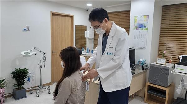 오십견과 회전근개 파열의 차이는 무었일까요? — 본문 그림