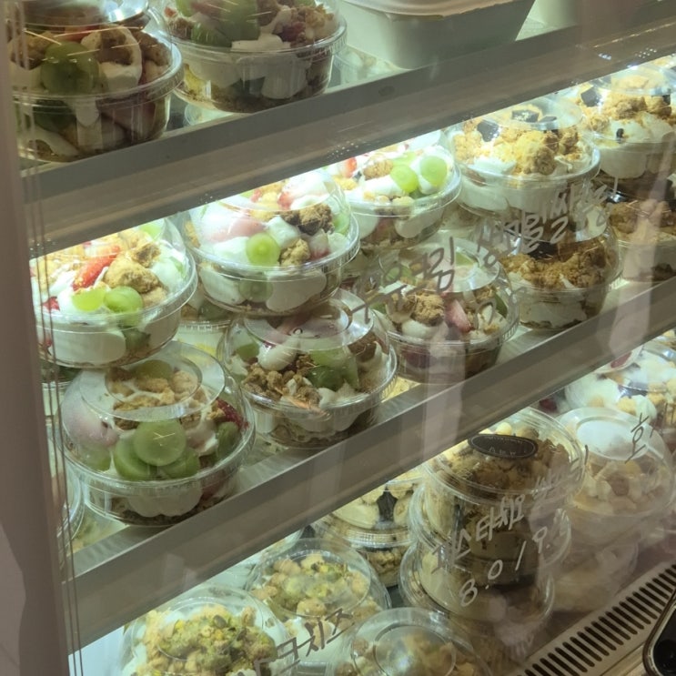  신대방역 카페 서라당: 쌀푸딩 휘낭시에 최고의 쌀디저트 맛집 (feat. 주말 오픈런 후기/메뉴 추천)