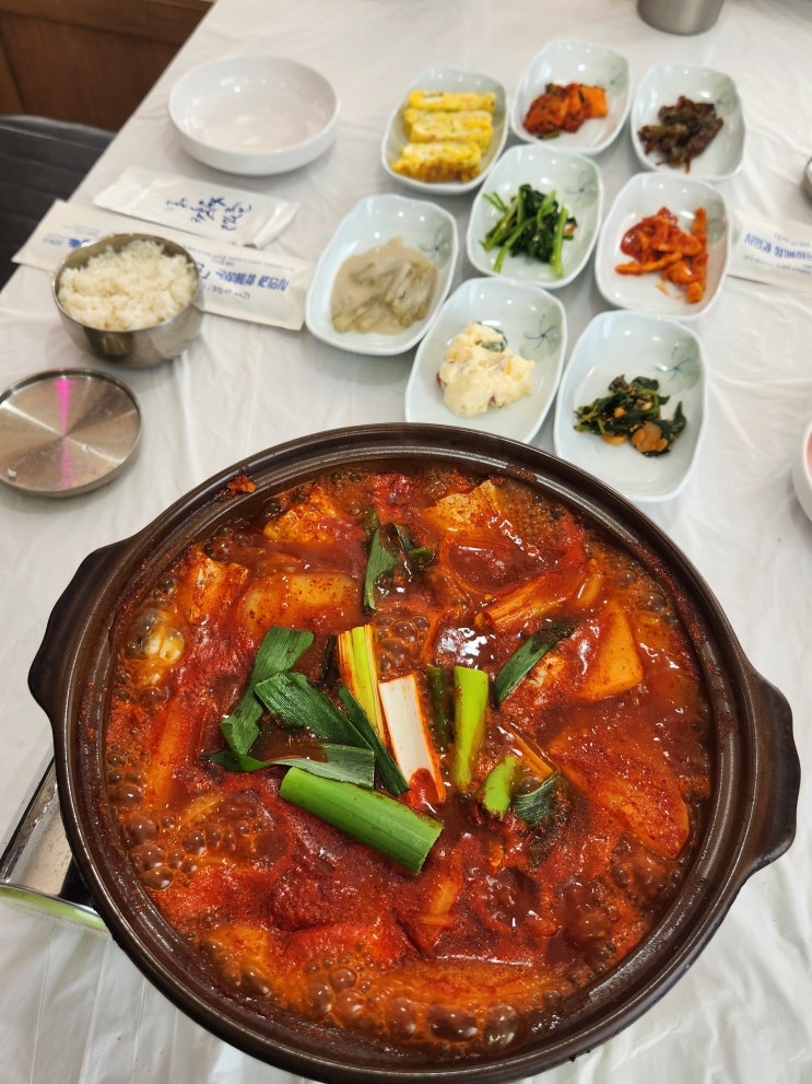  전주 중화산동 맛집 [그곳에가면] 전주갈치조림 맛집 추천! 오동통한 갈치에 정갈한 반찬까지 푸짐해요~