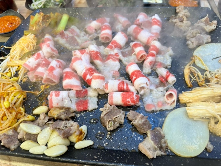  광양 중마동 줄서는 맛집 - 일품대패