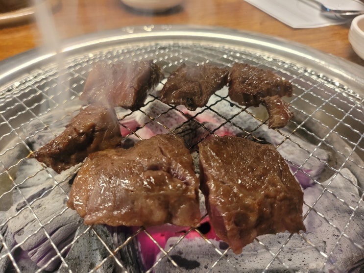 개별룸이 있어 대접하기 좋은 상암동 맛집 [참맛집]