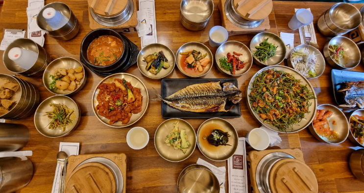 자연의밥 로송 용인 처인구 한정식 맛집 묵리점 본점 처인구 한정식 추천 가족모임 상견례 경기도 이동읍 꼬막무침 맛집 한식 가성비 외식 고등어 정식 정갈한 밑반찬 룸 예약 직화제육 자연의밥 로송 용인 처인구 한정식 맛집 묵리점 본점 처인구 한정식 추천 가족모임 상견례 경기도 이동읍 꼬막무침 맛집 한식 가성비 외식 고등어 정식 정갈한 밑반찬 룸 예약 직화제육