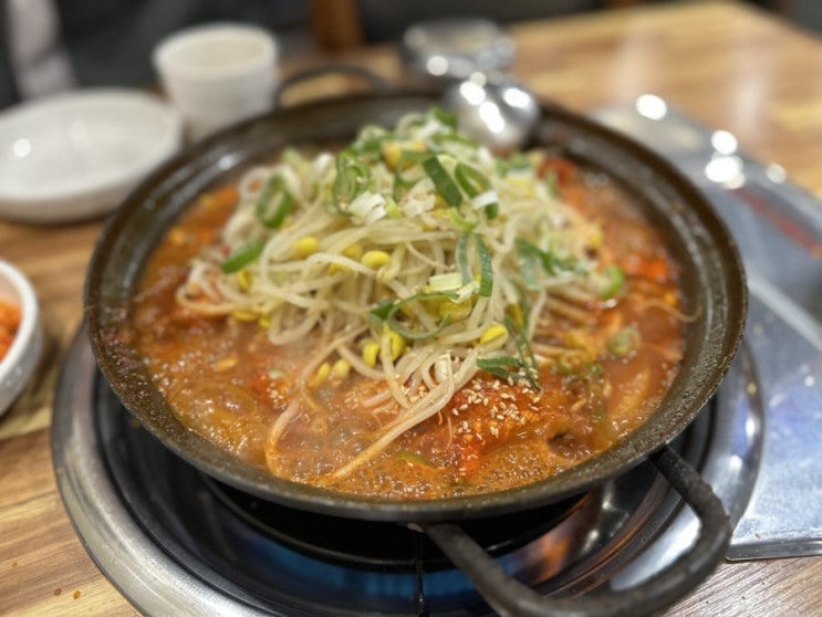  삼성동 숨겨진 엄청난 한식 맛집  회식장소 추천 콩나물국밥 코다리조림이 유명한 “콩심”
