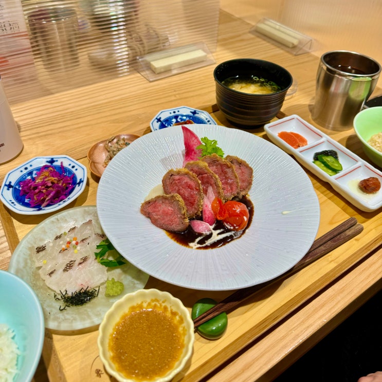  [일본-오사카_난바](솔직후기) 밥과 차가 무한리필, 현지인 맛집으로 유명한 난카이 난바역 난바스카이오 일본 가정식 맛집, 오사카 먹방여행 (8) - zojirushisyokudo
