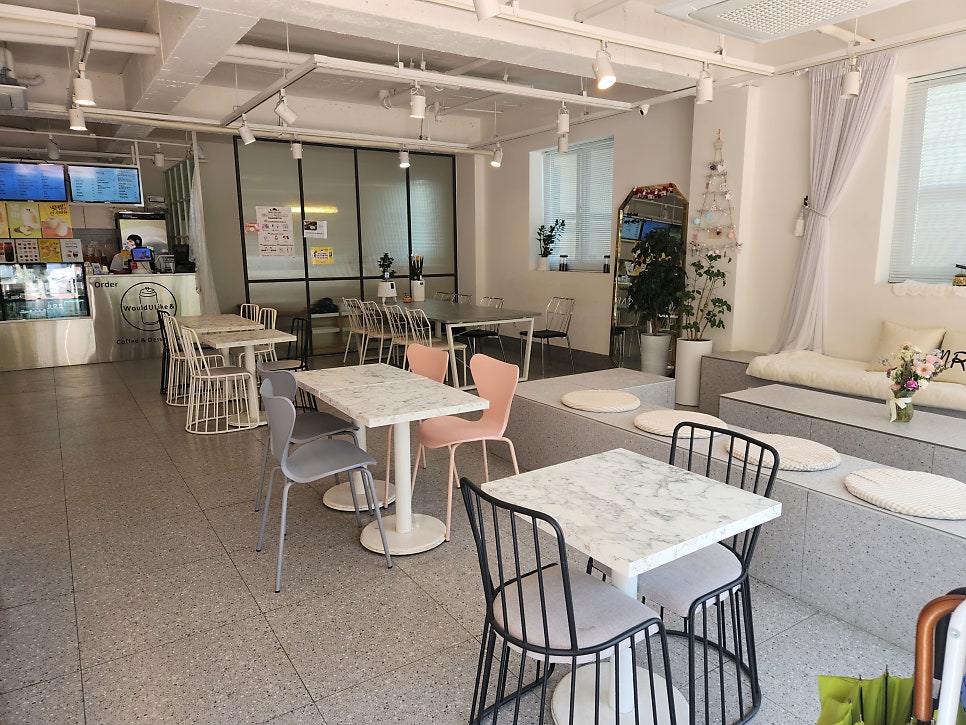 우주라이크커피 화순점 사진 3