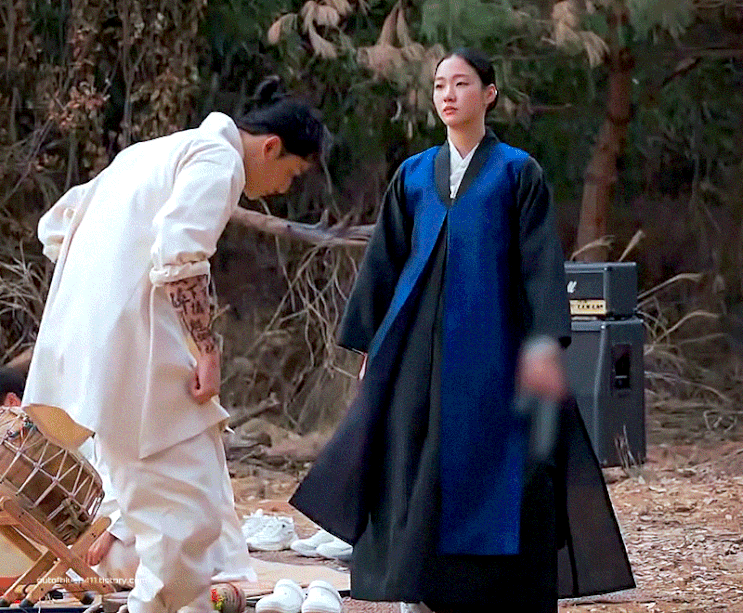  영화 '파묘' 등장인물 분석: 이화림MBTI