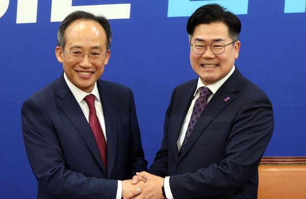 <b>추경호</b>, 박찬대 예방···여야 원내대표 첫 만남에서 ‘소통... 