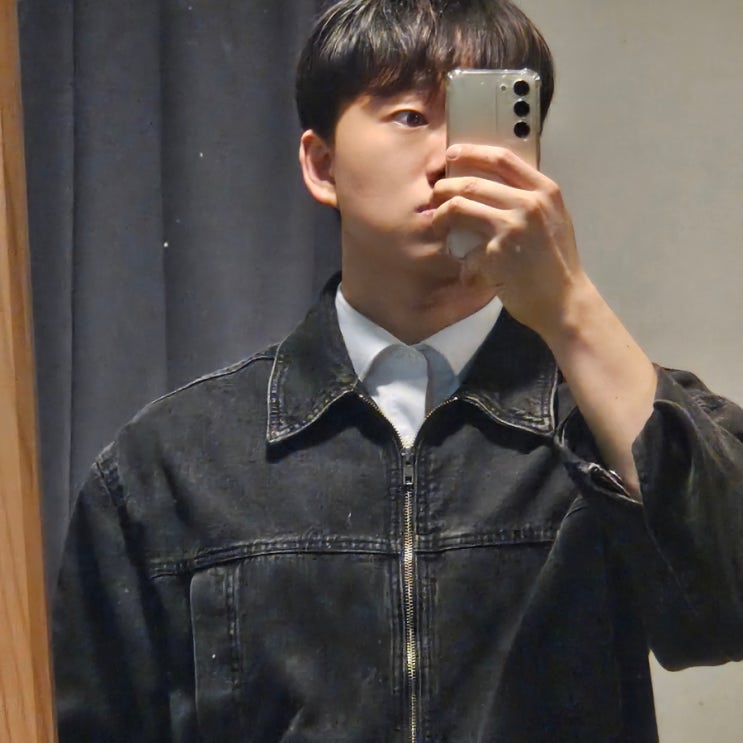 240512 에잇세컨즈 회색 투웨이 자켓 흰색 반팔 셔츠 코디 240512 에잇세컨즈 회색 투웨이 자켓 흰색 반팔 셔츠 코디