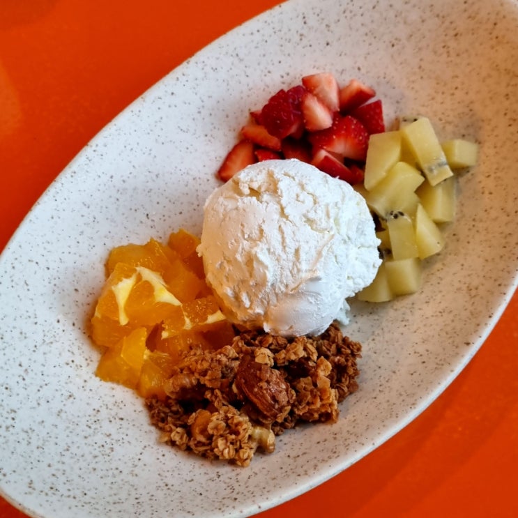  산미적은 수제그릭요거트, 수원 그리익