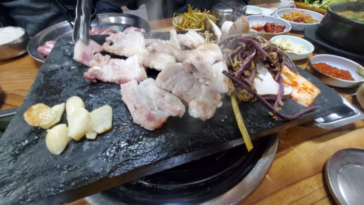  [Blair's 꿀꿀 #11] 고척 삼겹살맛집 "고척돌구이"