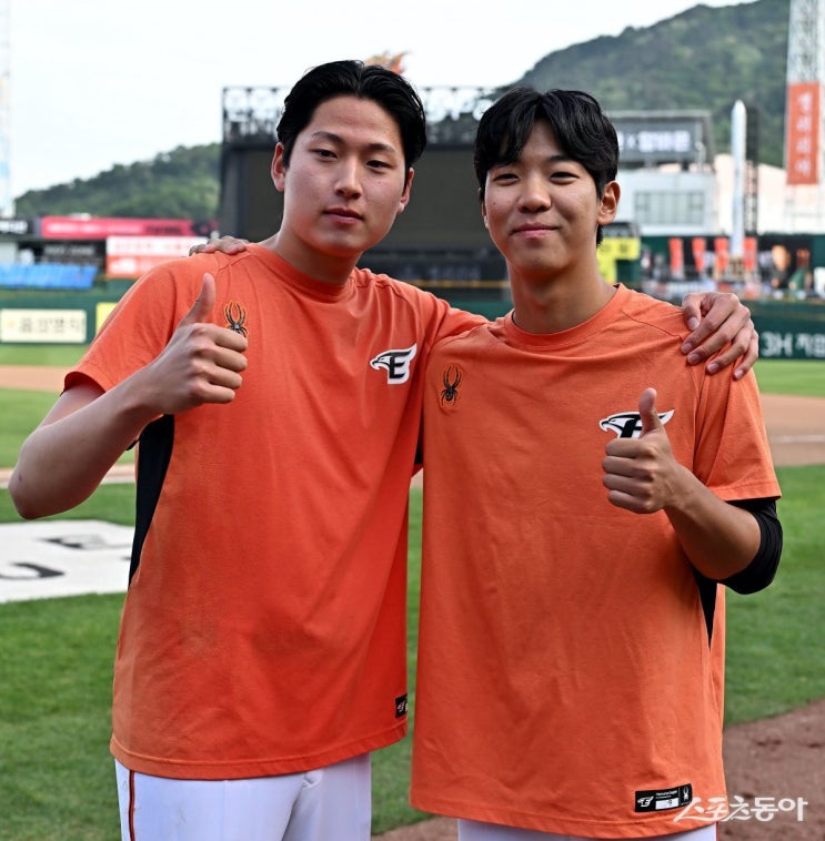 <b>류현진</b>-황준서 그리고 조동욱