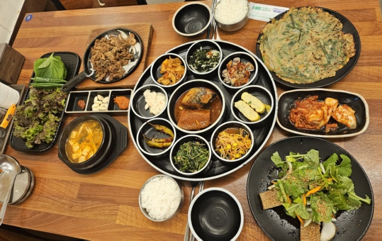  마산 합성동 맛집 "외갓집" 숯불 향 가득한 석쇠 숯불고기 한정식 한상