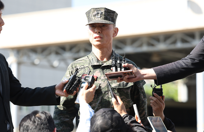 경북경찰 형사기동대, <b>임성근</b> 전 해병대 1<b>사단장 소환 조사</b> 진행