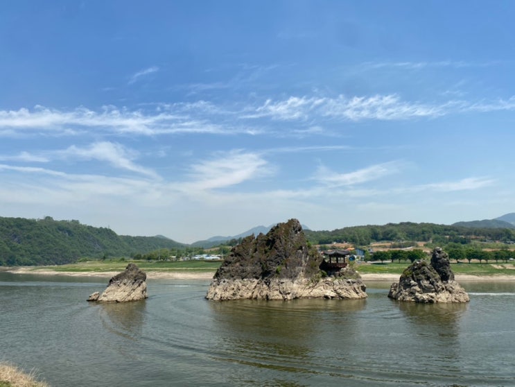  충북 단양 가볼만한 곳 도담삼봉 석문 가족여행.