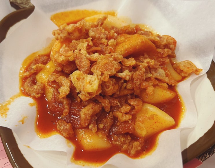  압구정 로데오 도산공원 분식 맛집 루비떡볶이 새우깡떡볶이 소시지 김밥
