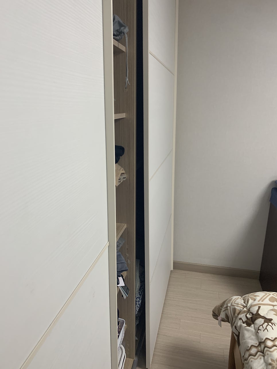 붙박이장슬라이딩도어수리