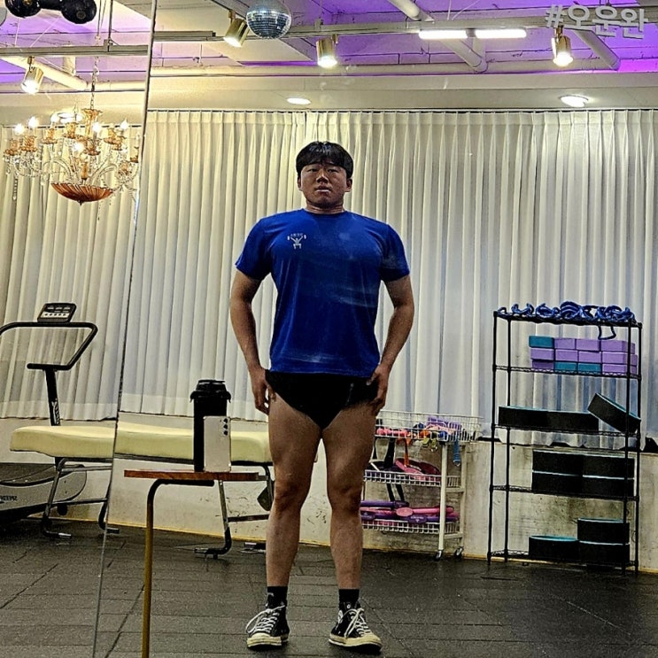 머슬핏 하체 240513 다리 근육 만드는 운동 머슬핏 하체 240513 다리 근육 만드는 운동