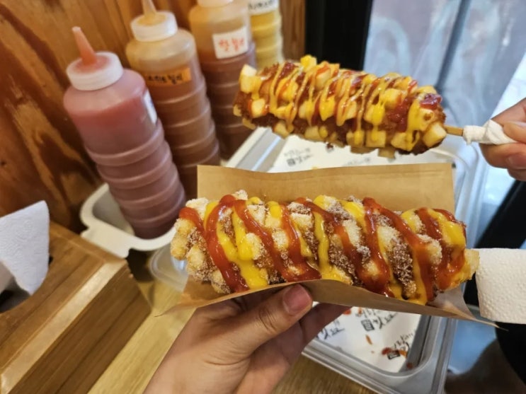  광명사거리)명랑핫도그 : 아직까지 3천원으로 먹을 수 있는 간식거리가 있다는게 행복한 우리 부부 (감자핫도그&감자통모짜핫도그)
