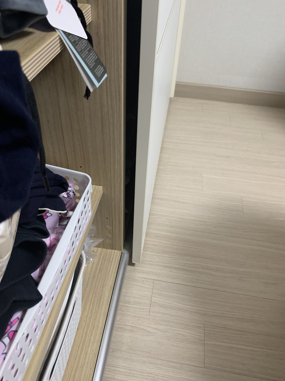 붙박이장슬라이딩도어수리