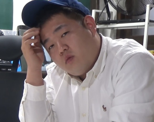  이제와서 4월 일기를 쓰고 있다고?