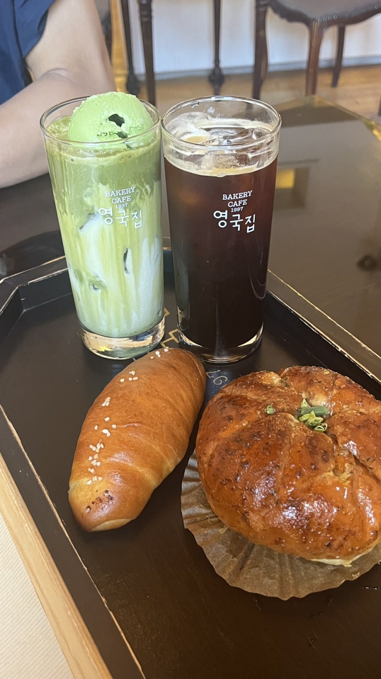  창원 영국집 가로수길 카페 영국 그 자체