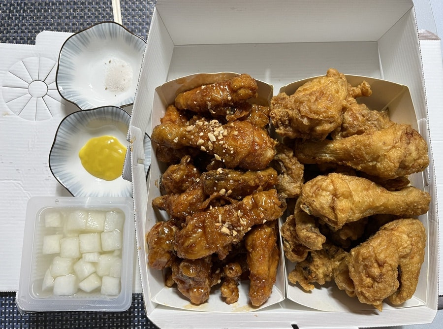 호식이두마리치킨 고읍점 사진 5