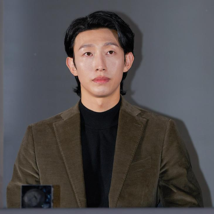 <b>강기영 형제상</b> 비보 아내 부모님 빈소 지키는 중
