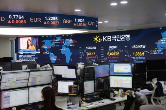증시 낙관론…"5월 코스피 2,800 간다" 증시 낙관론…"5월 코스피 2,800 간다"