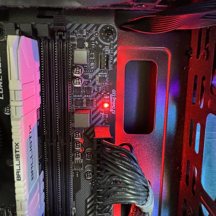  이태원동 컴퓨터수리 한남동 삐삐 소리나고 화면 안나옴 Crucial P2 M.2 2280 NVMe 500GB 고장
