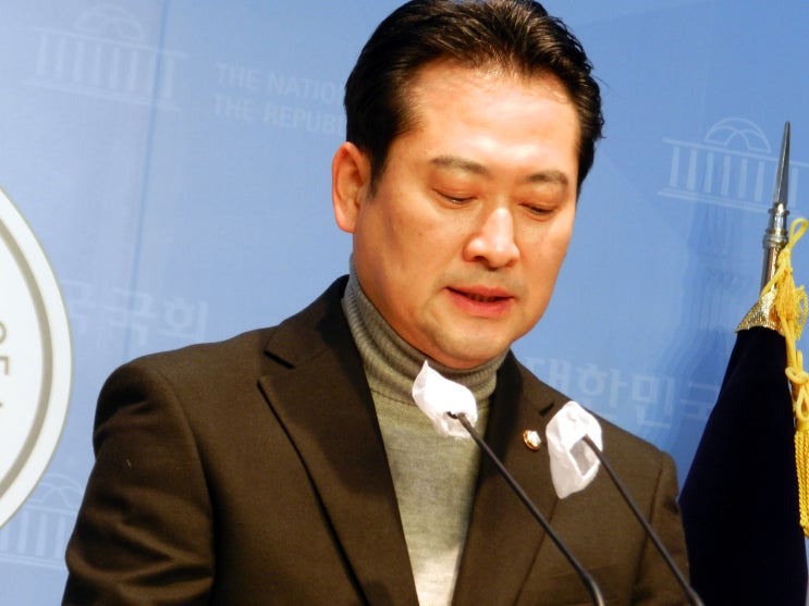 <b>장동혁</b>, 해병대원<b>특검</b>법이 향하고 있는 곳은 바로 '이재명... 